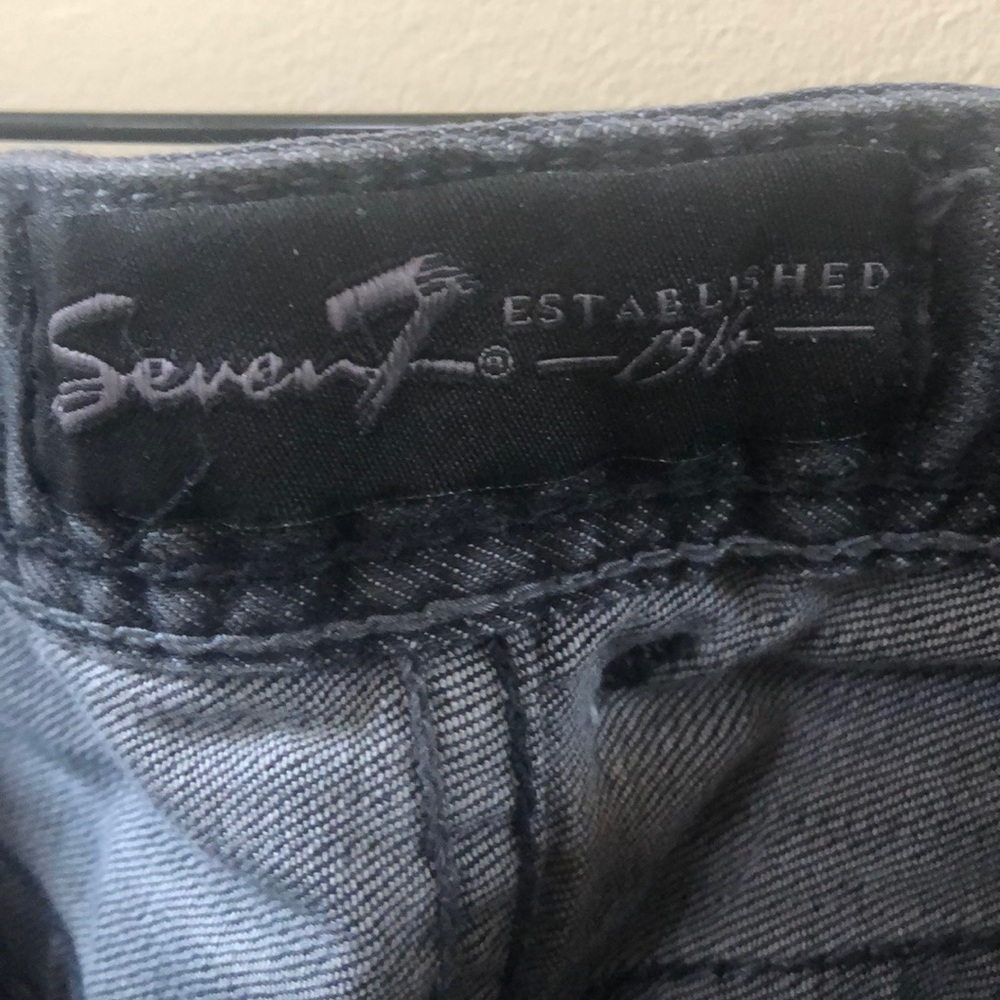 Jeans - Picture 2 of 7
